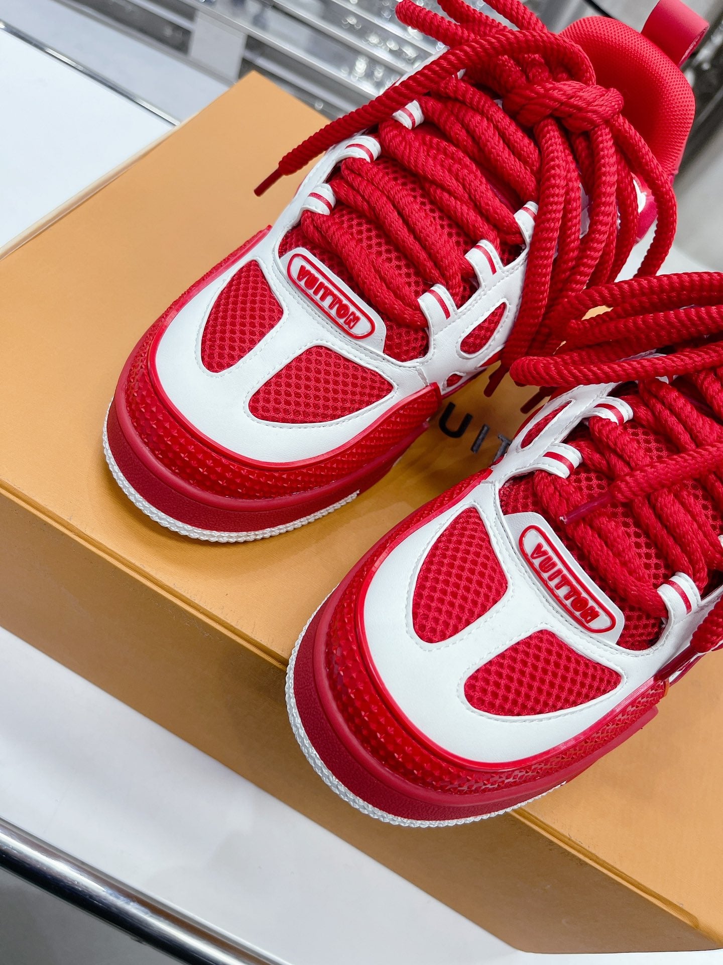 Designer Sneakers Shoes – Lifestyle Sneakers, Latest Sneakers