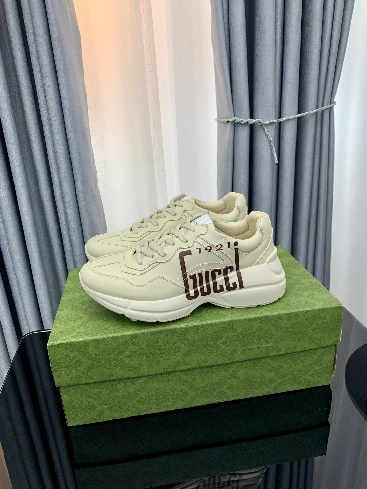 Designer Sneakers Shoes – Lifestyle Sneakers, Latest Sneakers
