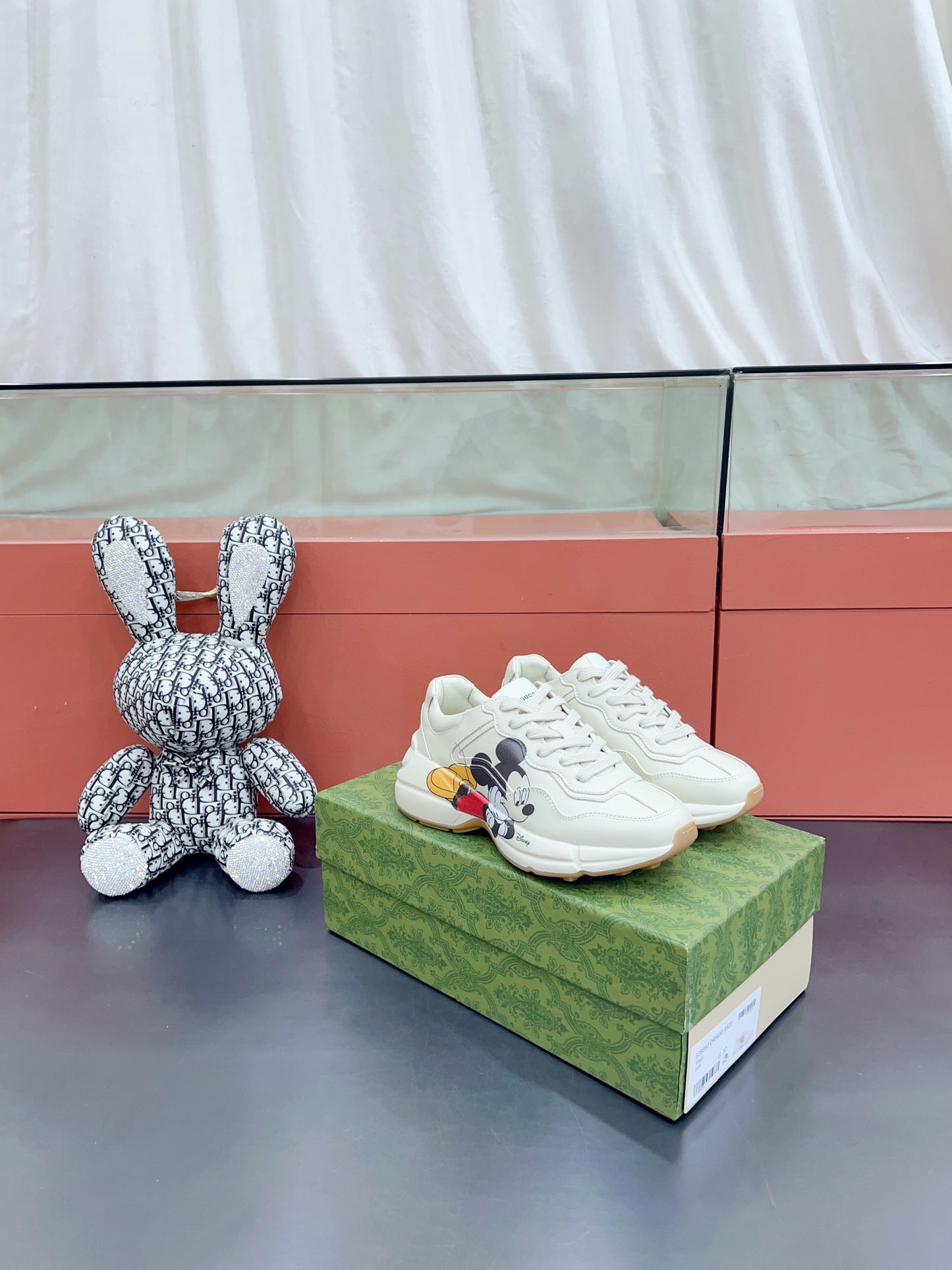 Designer Sneakers Shoes – Lifestyle Sneakers, Latest Sneakers