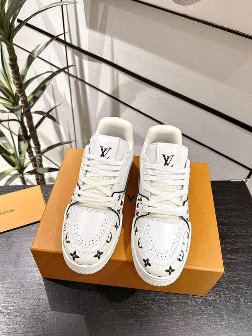 Designer Sneakers Shoes – Lifestyle Sneakers, Latest Sneakers