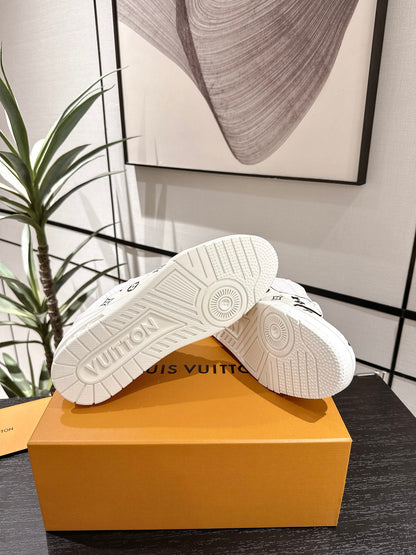 Designer Sneakers Shoes – Lifestyle Sneakers, Latest Sneakers