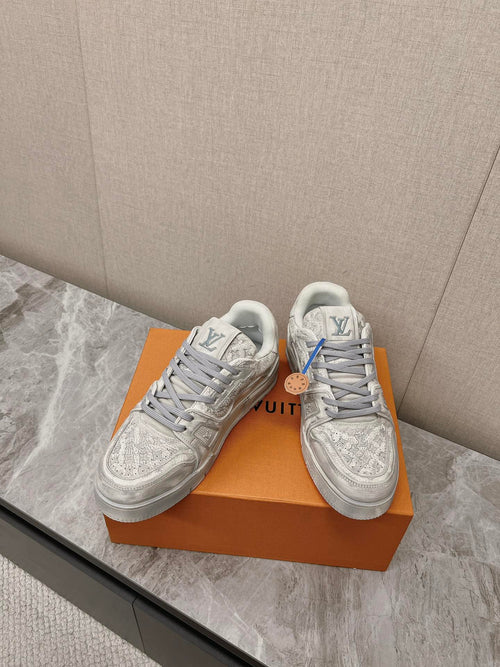 Designer Sneakers Shoes – Lifestyle Sneakers, Latest Sneakers