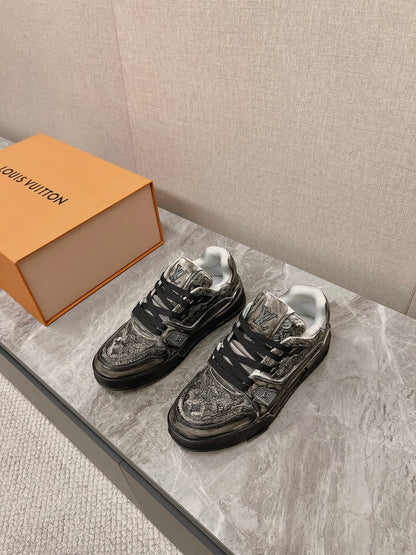 Designer Sneakers Shoes – Lifestyle Sneakers, Latest Sneakers