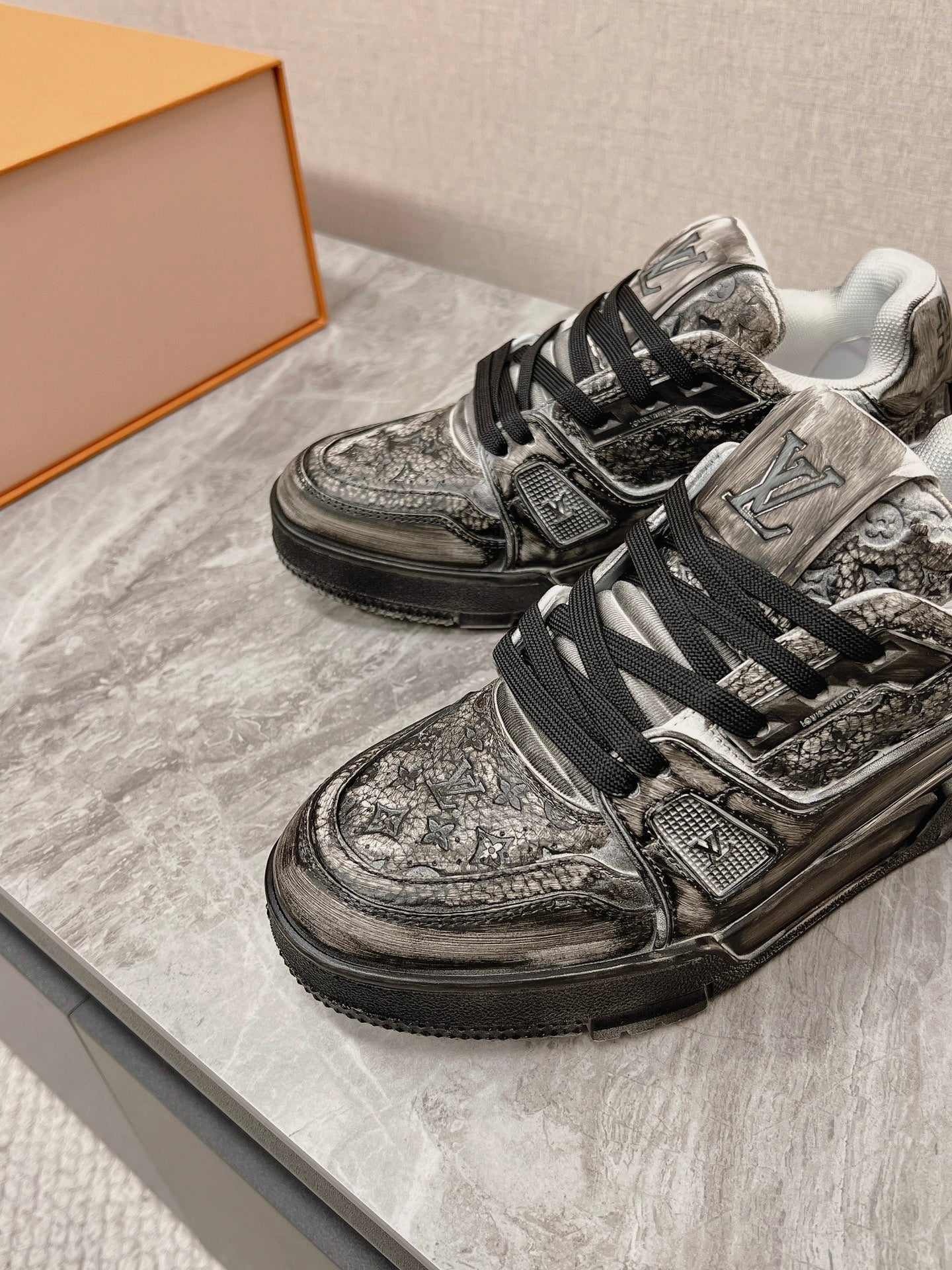 Designer Sneakers Shoes – Lifestyle Sneakers, Latest Sneakers