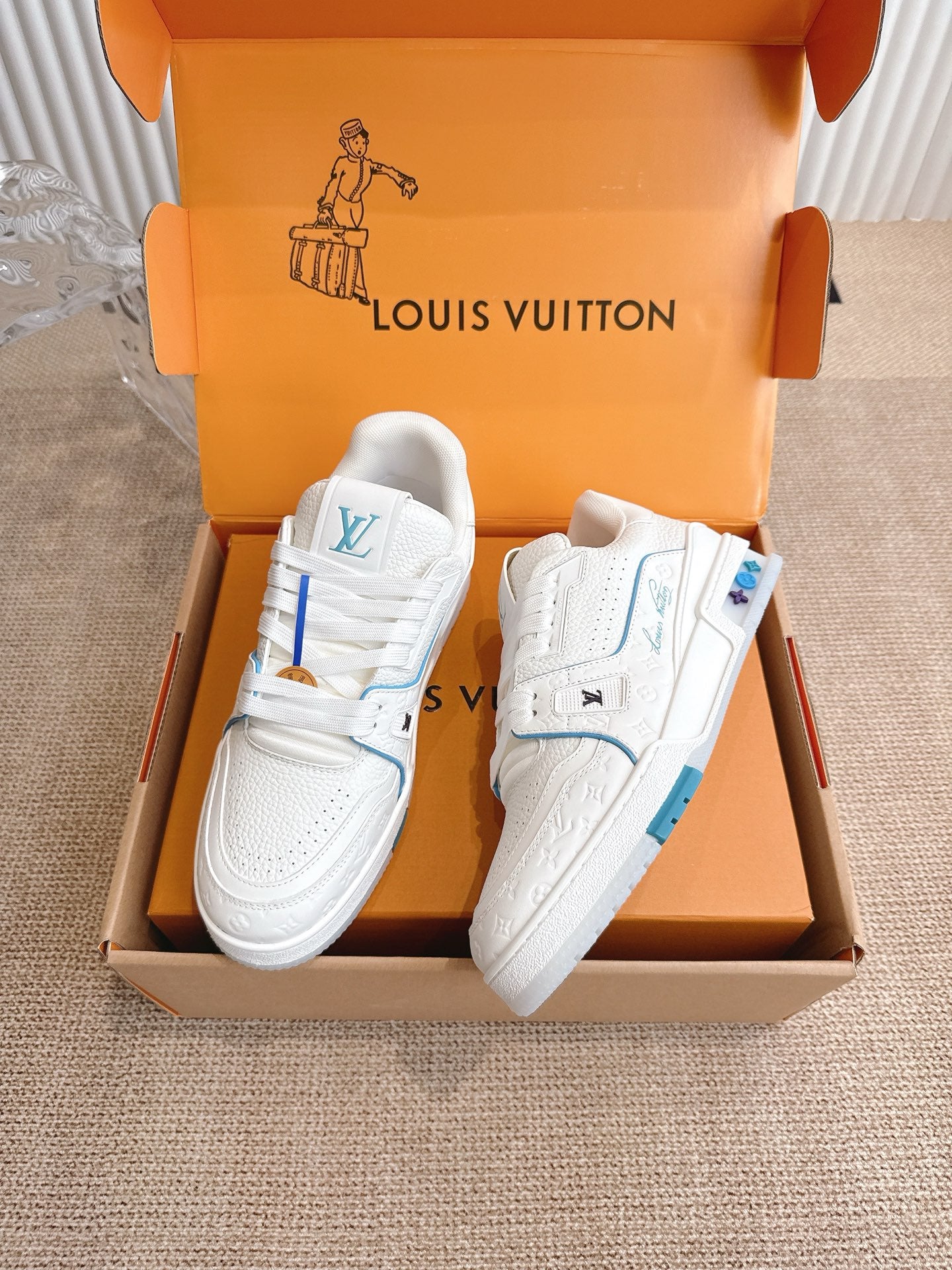Designer Sneakers Shoes – Lifestyle Sneakers, Latest Sneakers