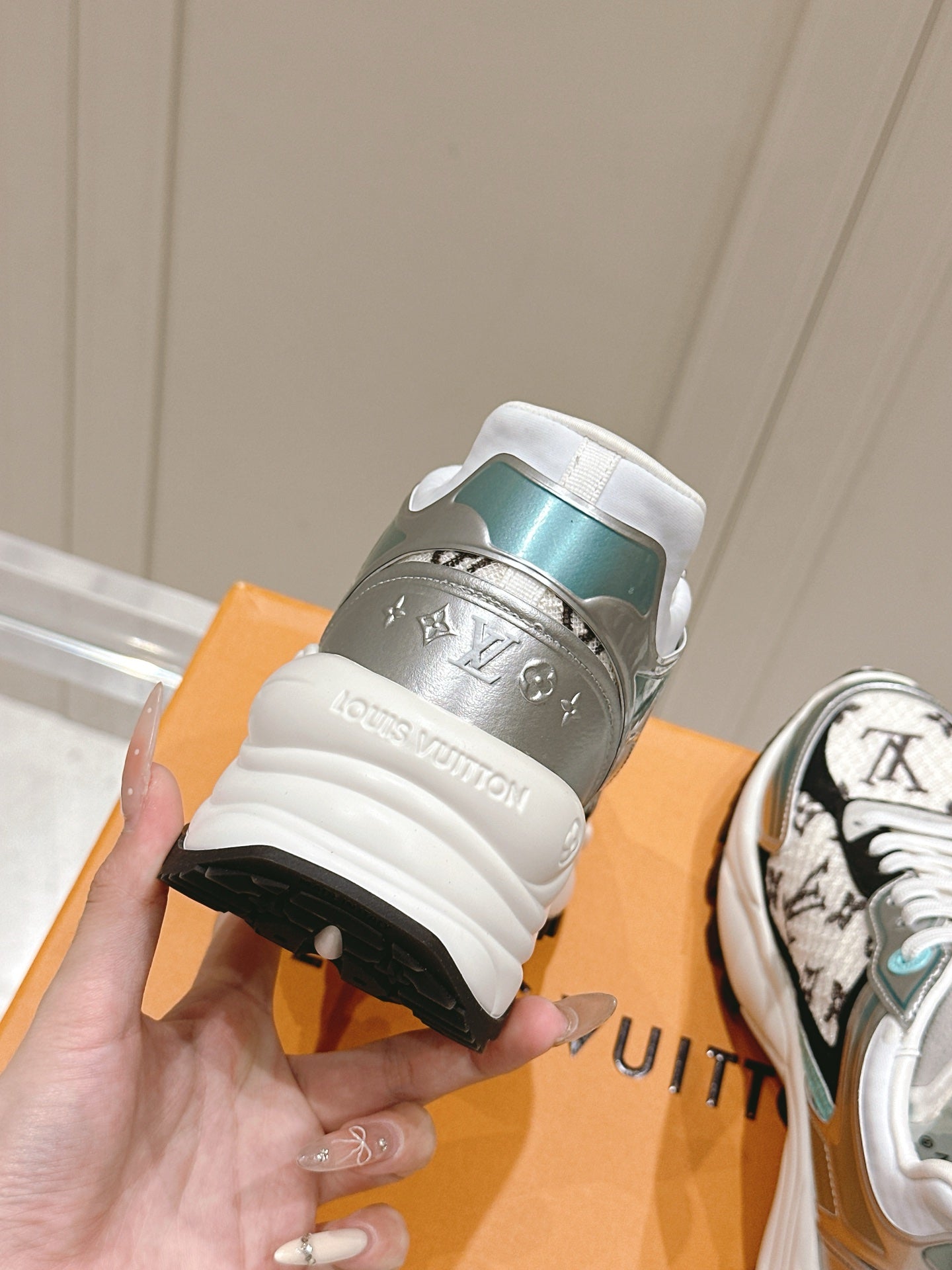 Designer Sneakers Shoes – Lifestyle Sneakers, Latest Sneakers