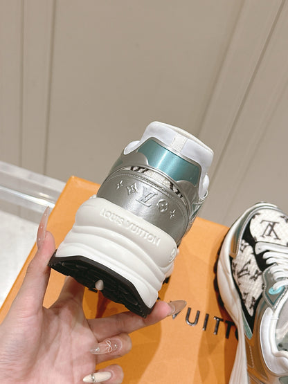 Designer Sneakers Shoes – Lifestyle Sneakers, Latest Sneakers