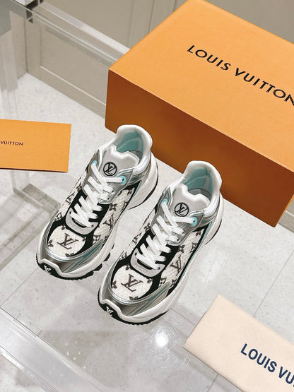 Designer Sneakers Shoes – Lifestyle Sneakers, Latest Sneakers