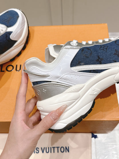 Designer Sneakers Shoes – Lifestyle Sneakers, Latest Sneakers