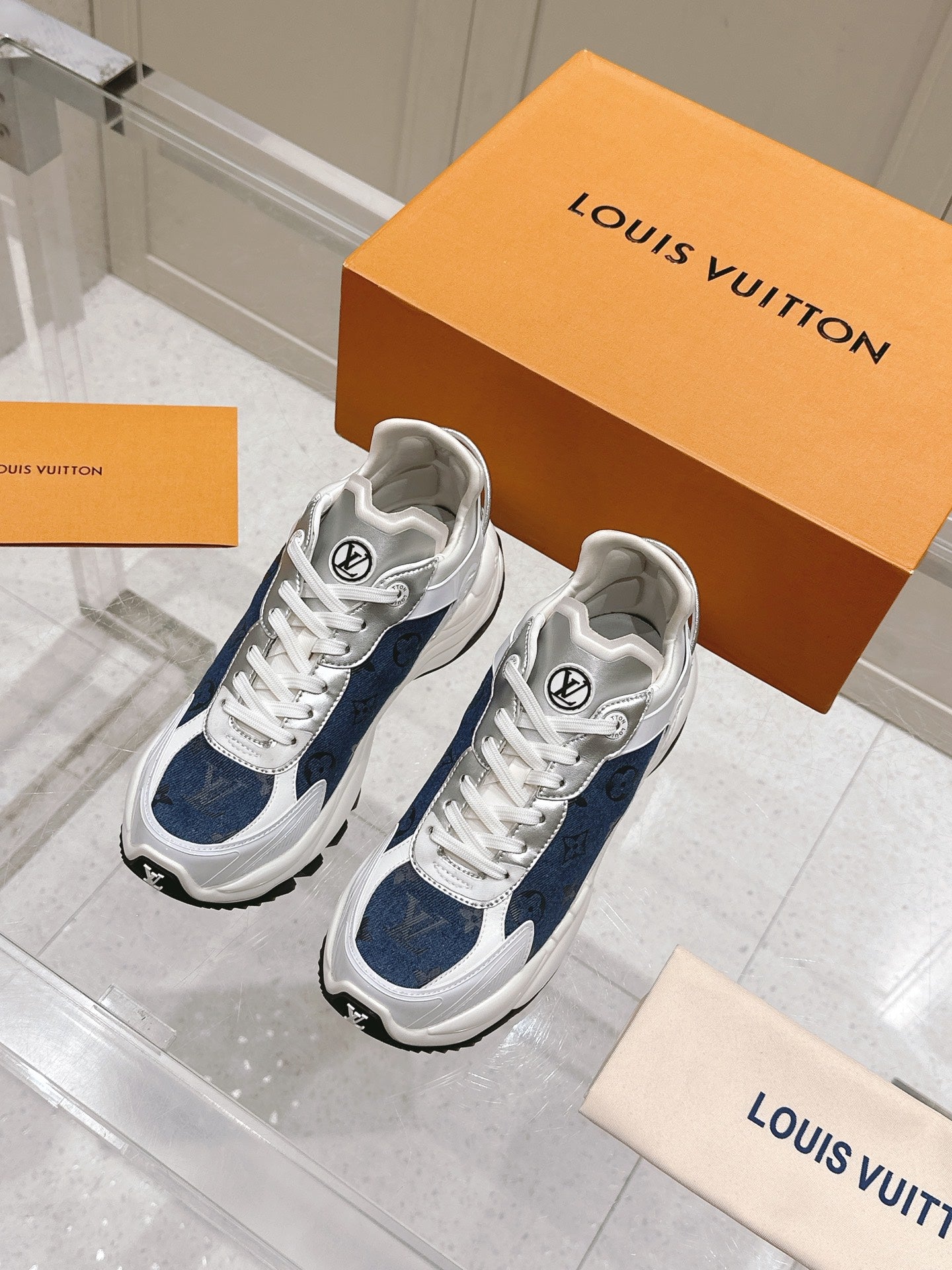 Designer Sneakers Shoes – Lifestyle Sneakers, Latest Sneakers