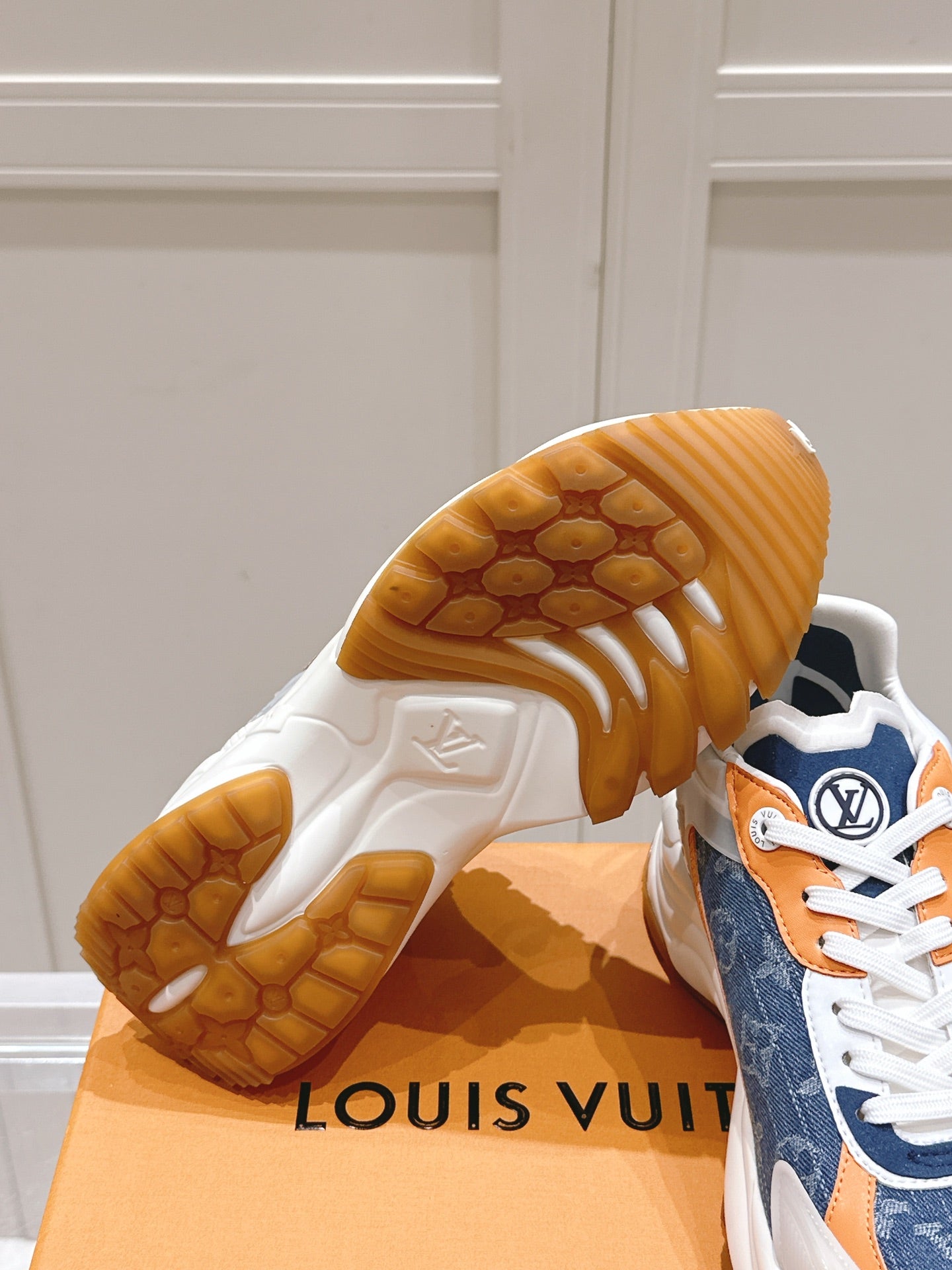 Designer Sneakers Shoes – Lifestyle Sneakers, Latest Sneakers