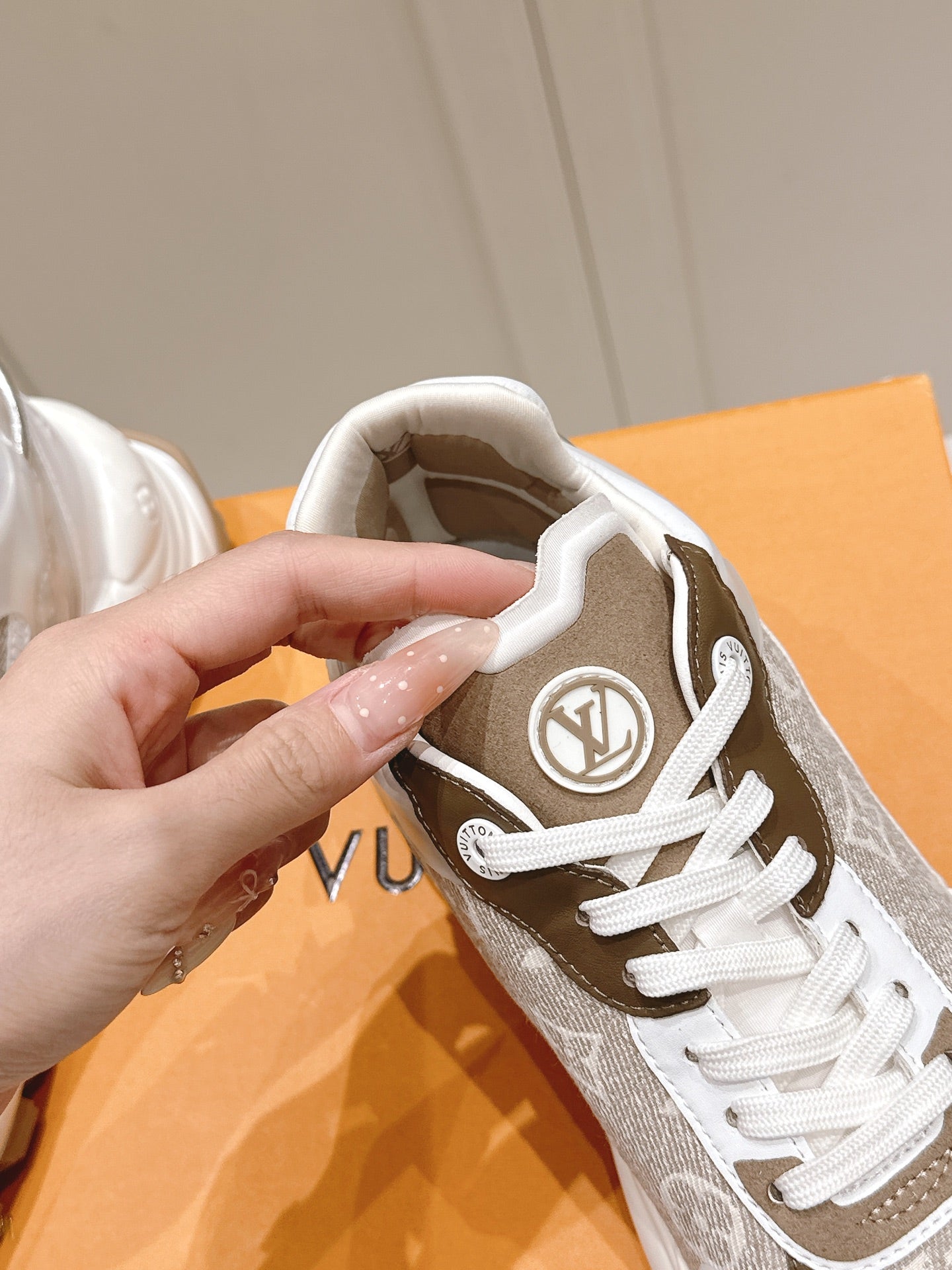 Designer Sneakers Shoes – Lifestyle Sneakers, Latest Sneakers