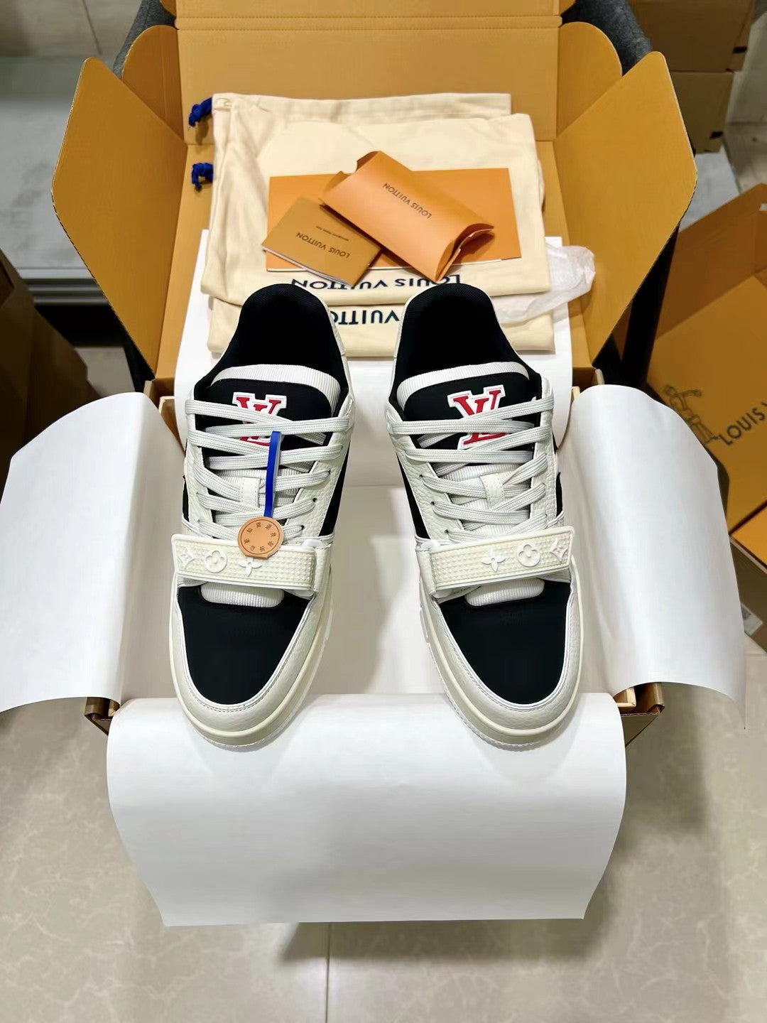 Designer Sneakers Shoes – Lifestyle Sneakers, Latest Sneakers