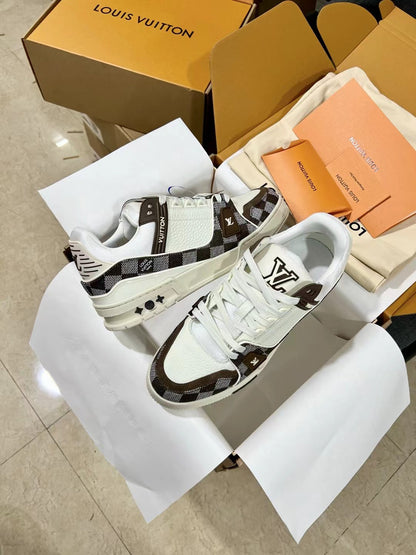 Designer Sneakers Shoes – Lifestyle Sneakers, Latest Sneakers