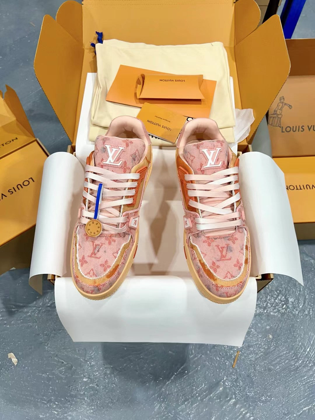 Designer Sneakers Shoes – Lifestyle Sneakers, Latest Sneakers