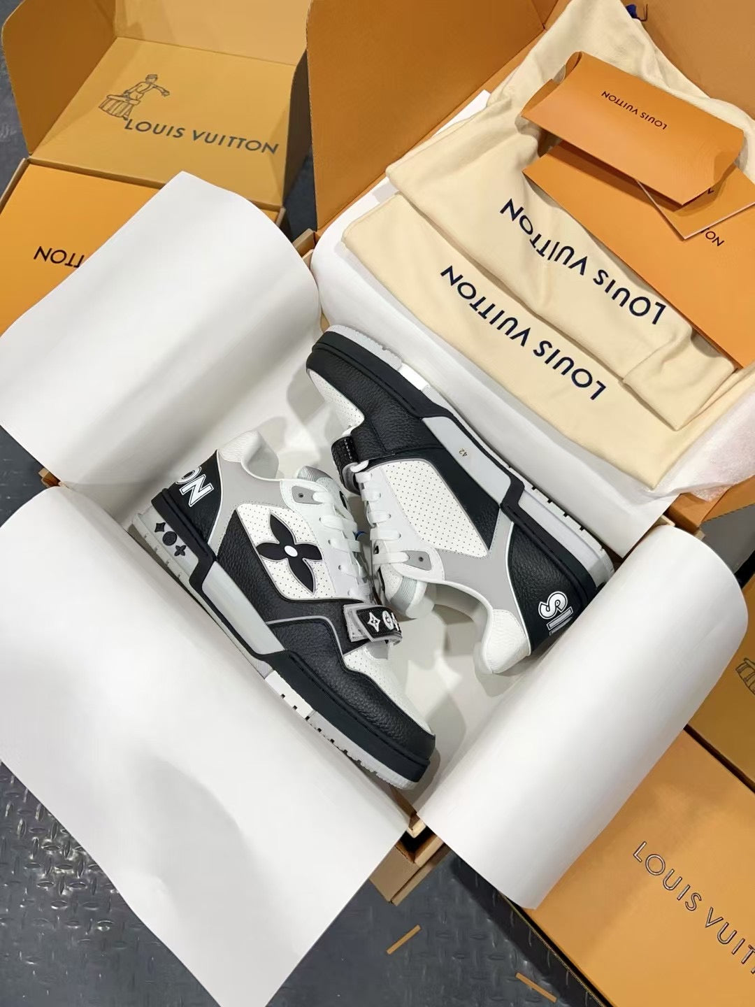 Designer Sneakers Shoes – Lifestyle Sneakers, Latest Sneakers