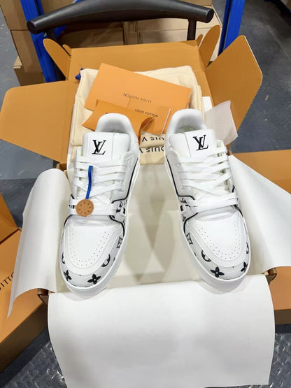 Designer Sneakers Shoes – Lifestyle Sneakers, Latest Sneakers