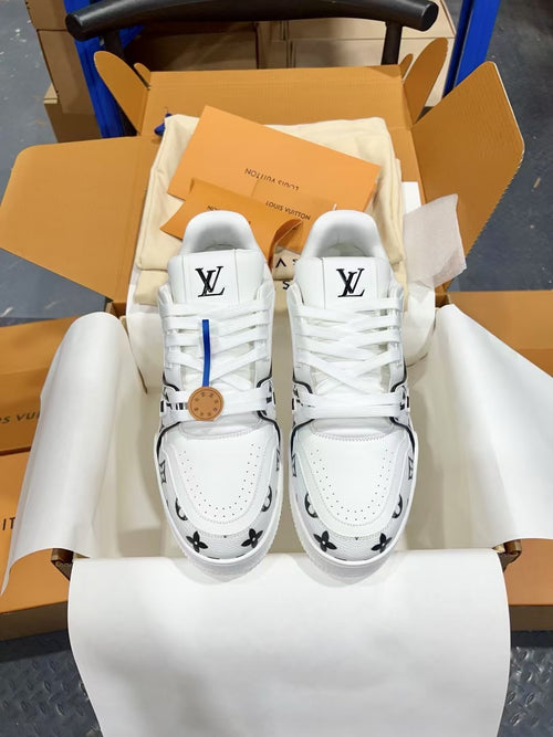Designer Sneakers Shoes – Lifestyle Sneakers, Latest Sneakers