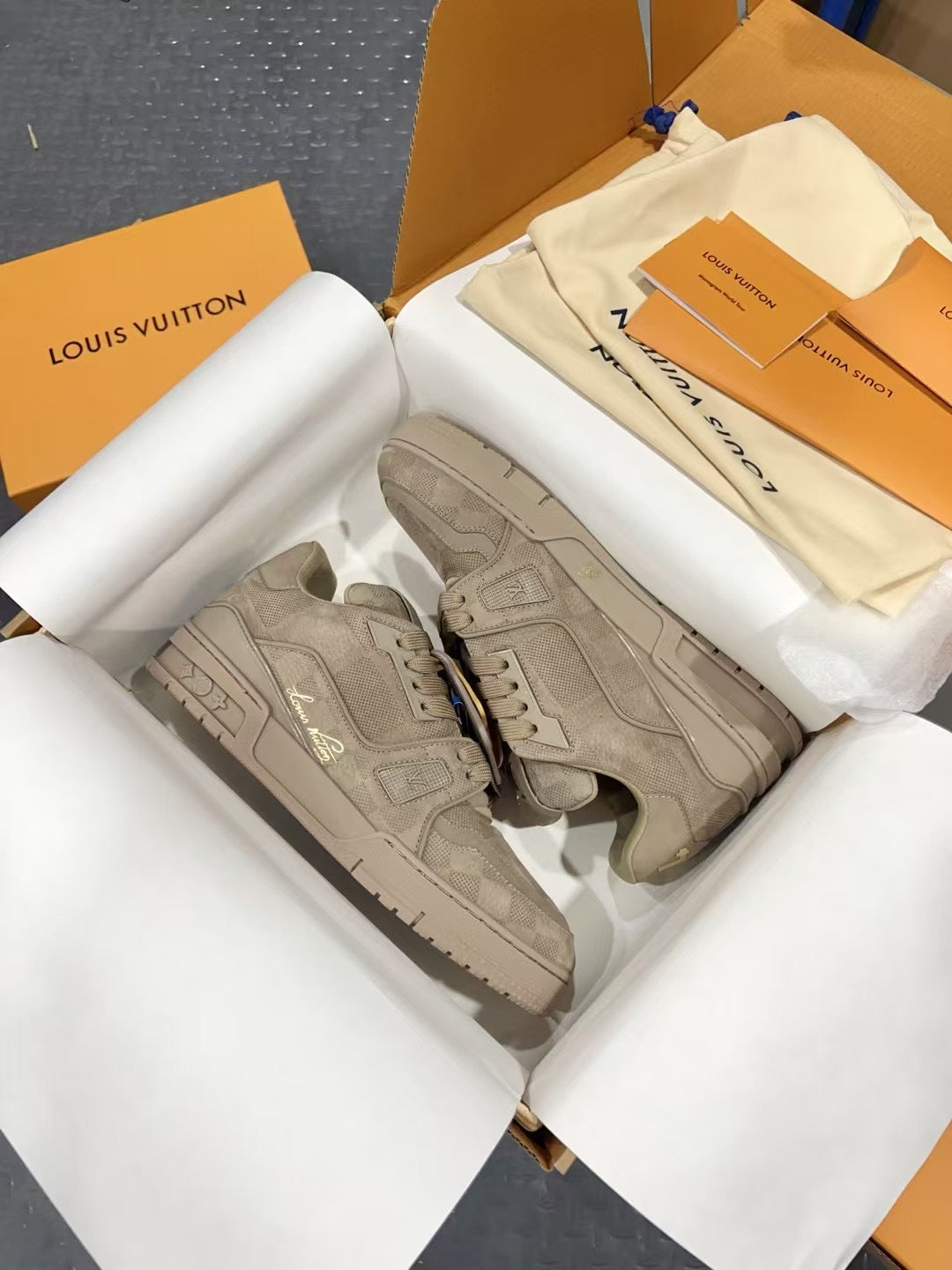 Designer Sneakers Shoes – Lifestyle Sneakers, Latest Sneakers