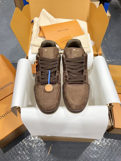 Designer Sneakers Shoes – Lifestyle Sneakers, Latest Sneakers