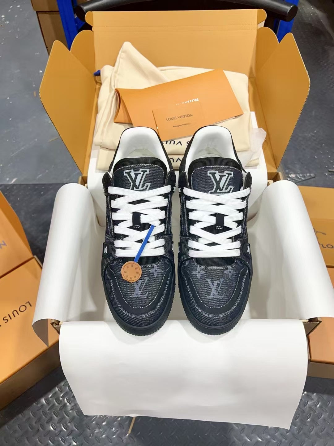 Designer Sneakers Shoes – Lifestyle Sneakers, Latest Sneakers