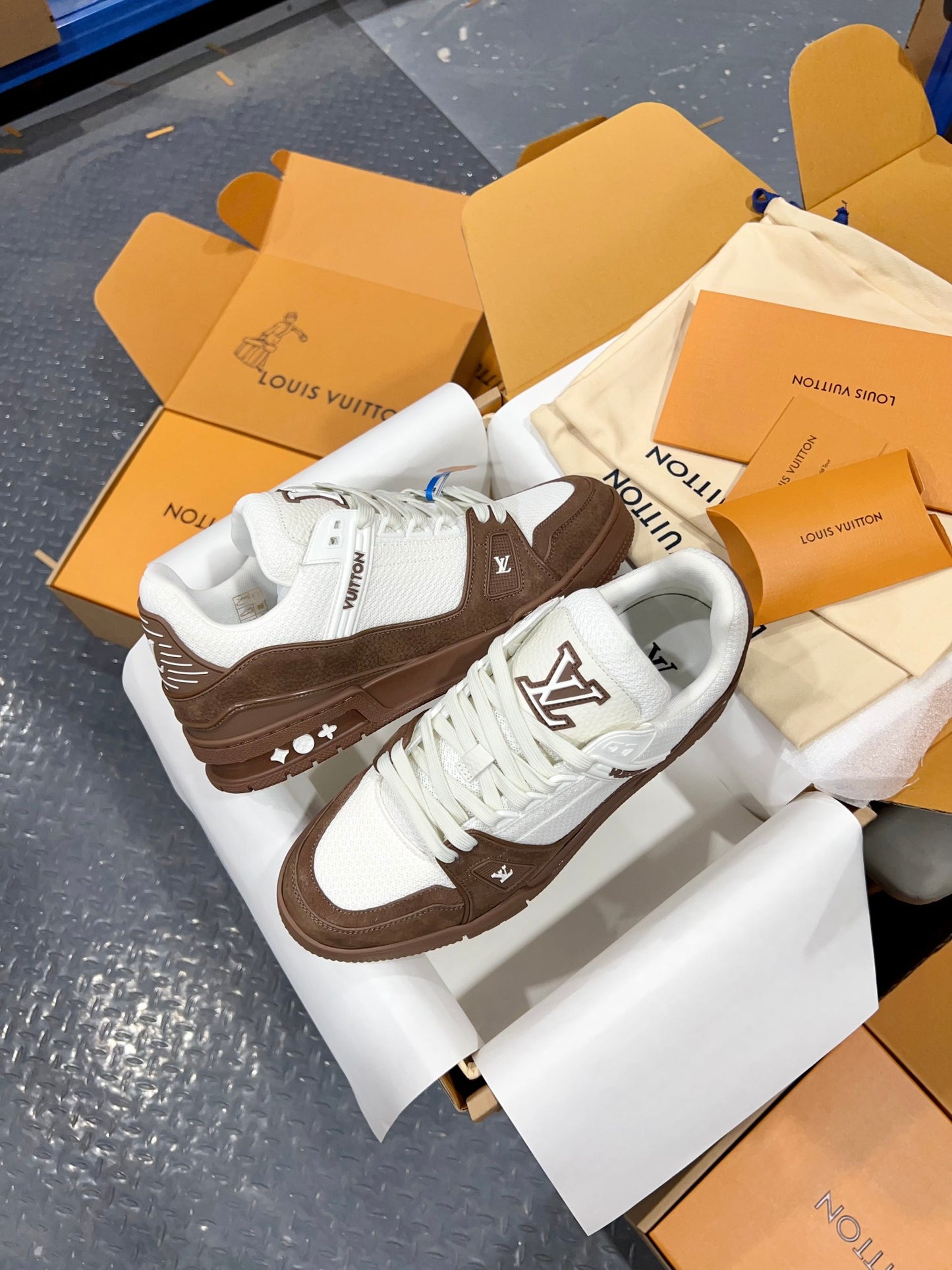 Designer Sneakers Shoes – Lifestyle Sneakers, Latest Sneakers