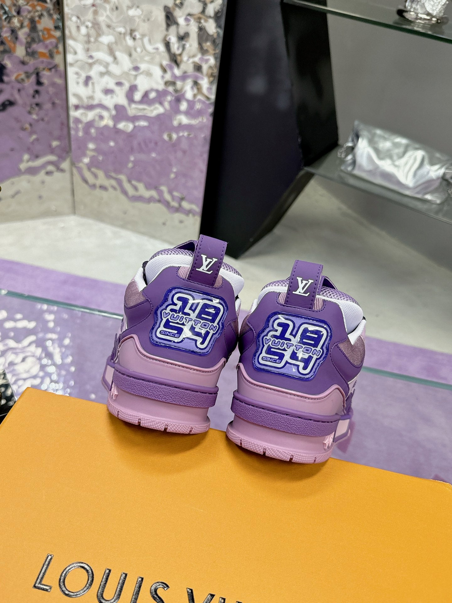 Designer Sneakers Shoes – Lifestyle Sneakers, Latest Sneakers