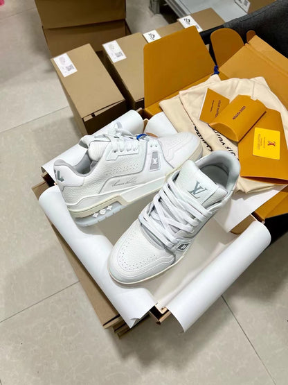 Designer Sneakers Shoes – Lifestyle Sneakers, Latest Sneakers